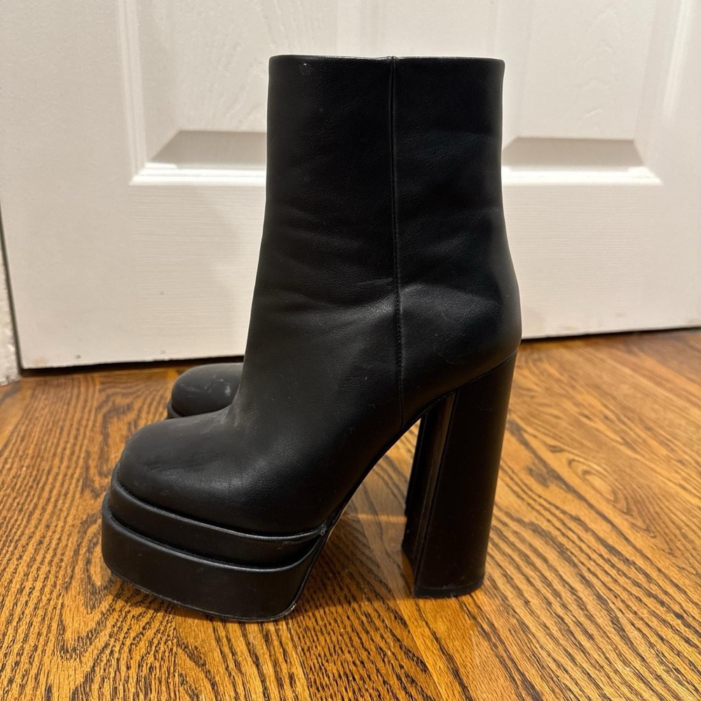 Princess Polly black platform booties